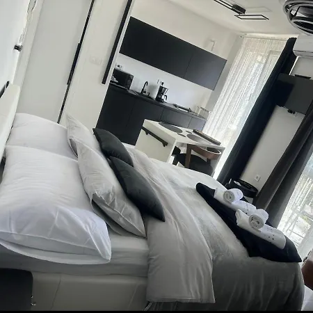 Fiorino Apartment-studio With Balcony * Rijeka