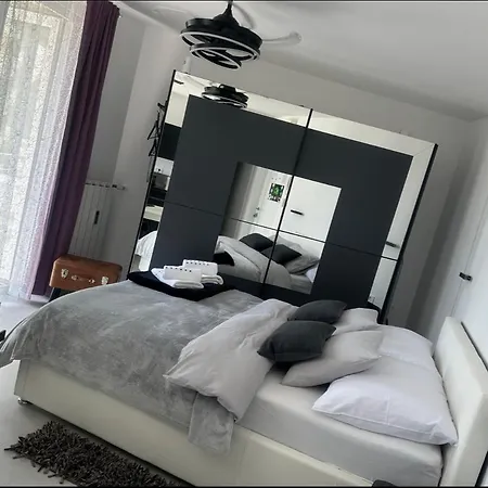 Apartment Fiorino Apartment-studio With Balcony Rijeka