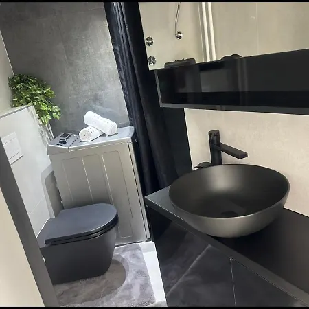 Daire Fiorino Apartment-studio With Balcony *