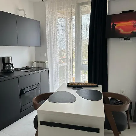 Fiorino Apartment-studio With Balcony アパート