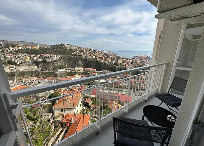 Fiorino Apartment-studio With Balcony
