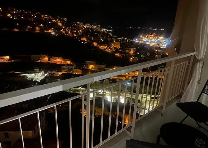 Fiorino Apartment-studio With Balcony