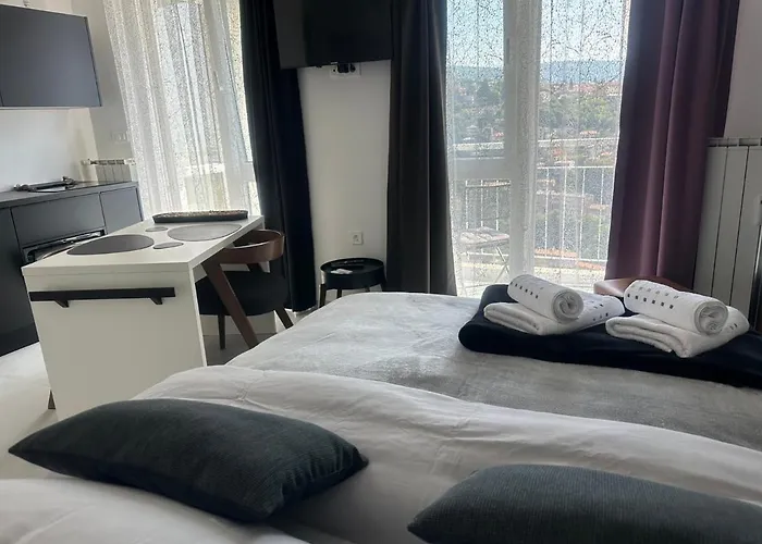 Fiorino Apartment-studio With Balcony *